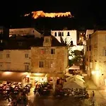 Lejlighed And Town Gate Hvar