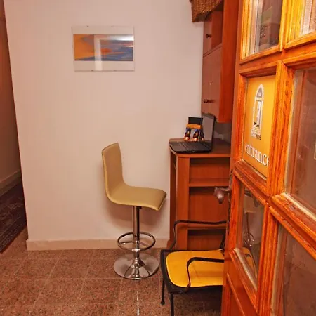 Apartman And Town Gate Hvar