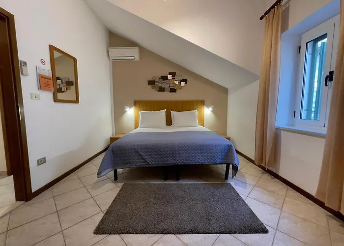 Apartman And Town Gate Hvar